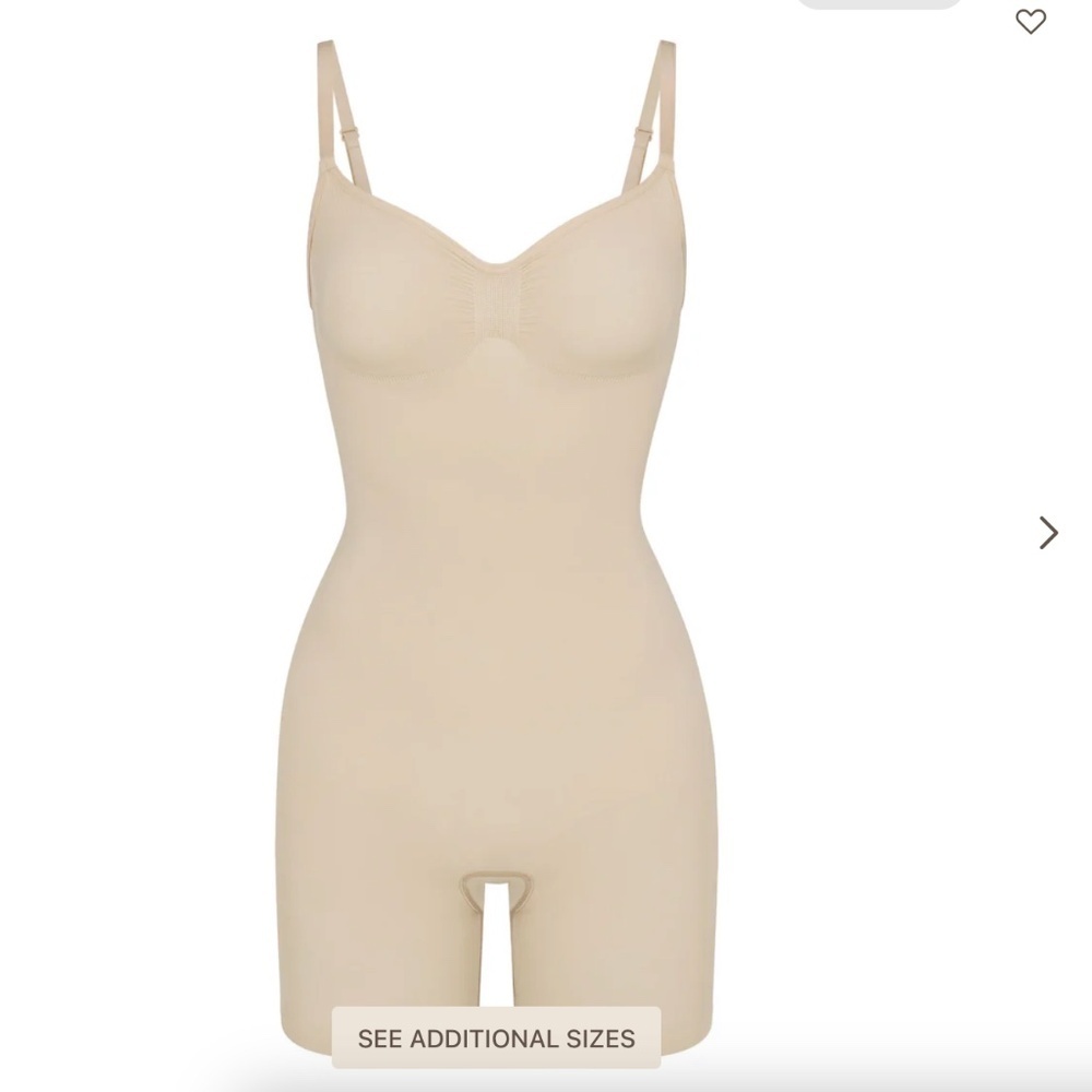 New Skims Seamless Sculpt‎  Mid Thigh Body Suit Sand Size XL